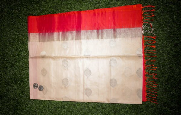 Cream WIth Pink Border - Pure Soft Silk Saree - Image 17