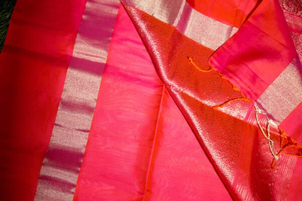 Cream WIth Pink Border - Pure Soft Silk Saree - Image 12