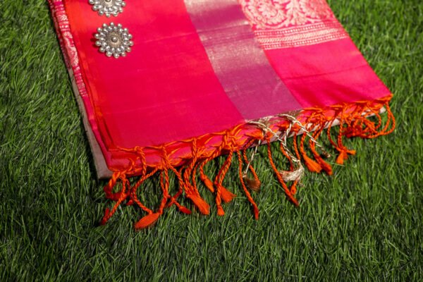 Cream WIth Pink Border - Pure Soft Silk Saree