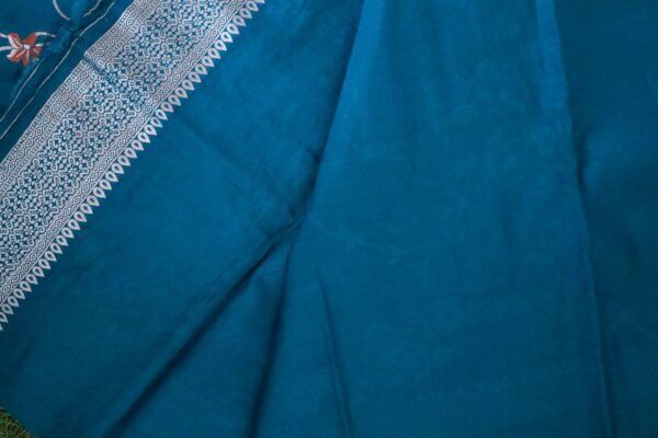 Blue Georgette Saree In jaal design - Image 4