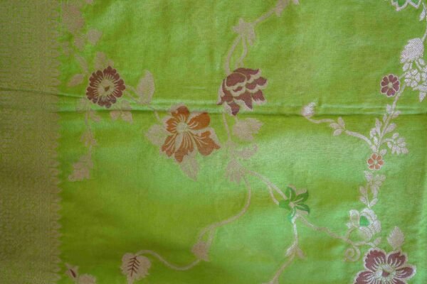 Green Georgette Saree In jaal design - Image 4