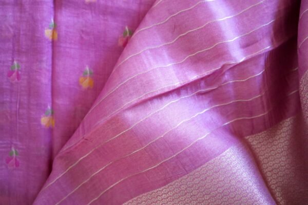 Lavendar Tassar Silk With Swan Border - Image 3