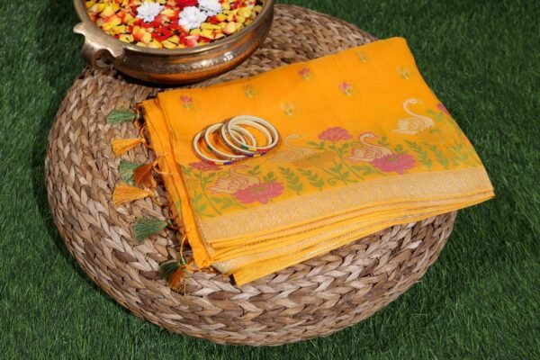 Musturad Tassar Silk With Swan Border