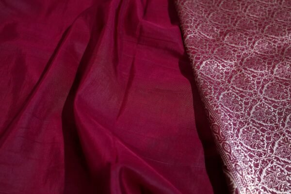 Maroon Tassar Silk In Jaal Patern - Image 2