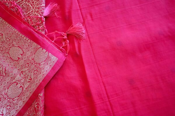 Pink Tassar Silk In Jaal Patern - Image 4